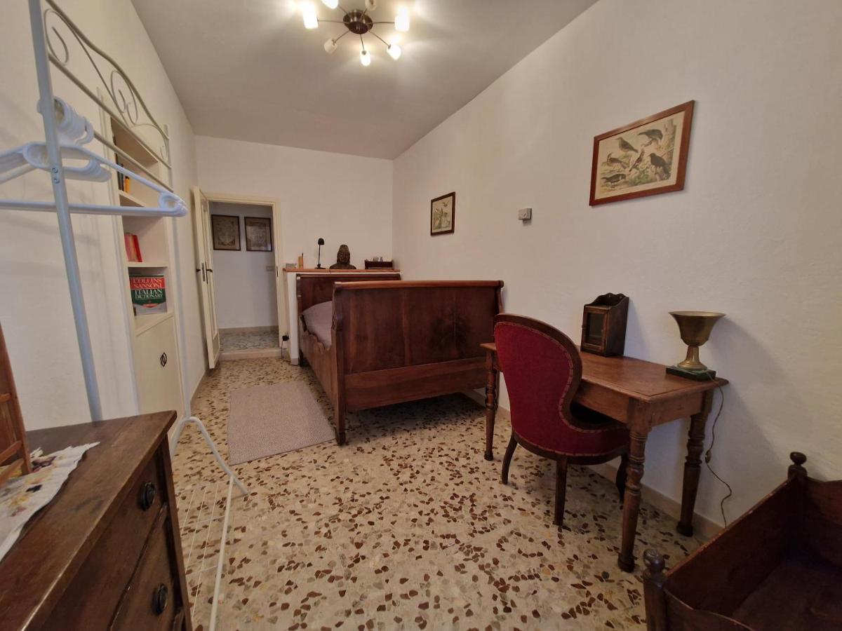Casa Del Gufo Apartment Perinaldo Bagian luar foto